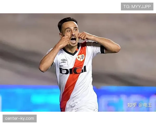 巴列卡诺1-0小胜埃尔切，拿到关键三分远离降级区